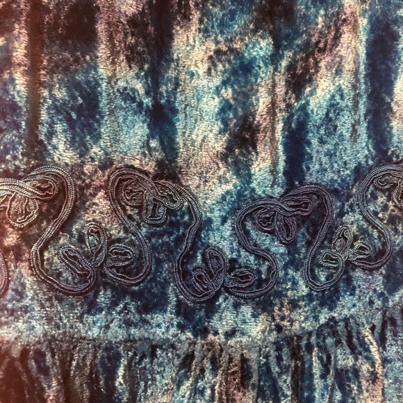 Beautiful Blue Velvet Dress - Picture 3 of 5